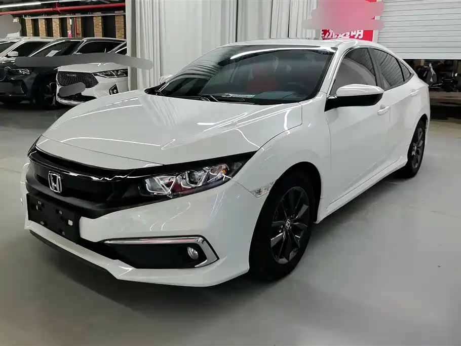 Honda Civic 2021 — фото 1