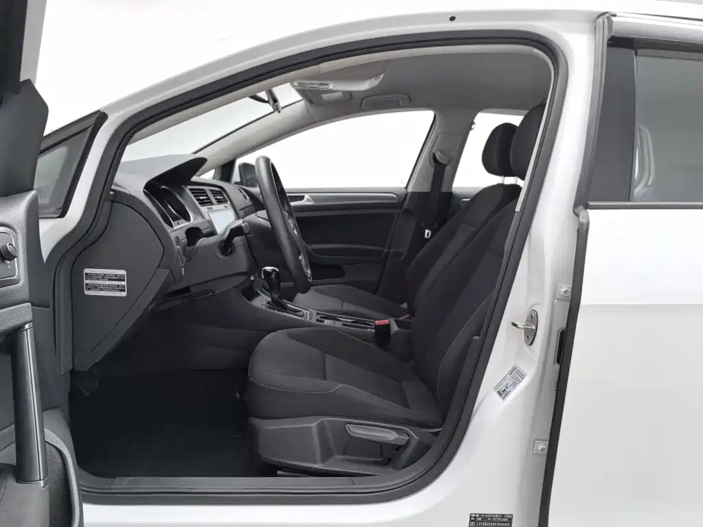 Volkswagen Golf 2015 — фото 10