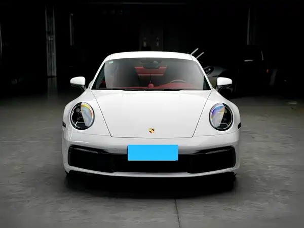 Porsche 911 2023