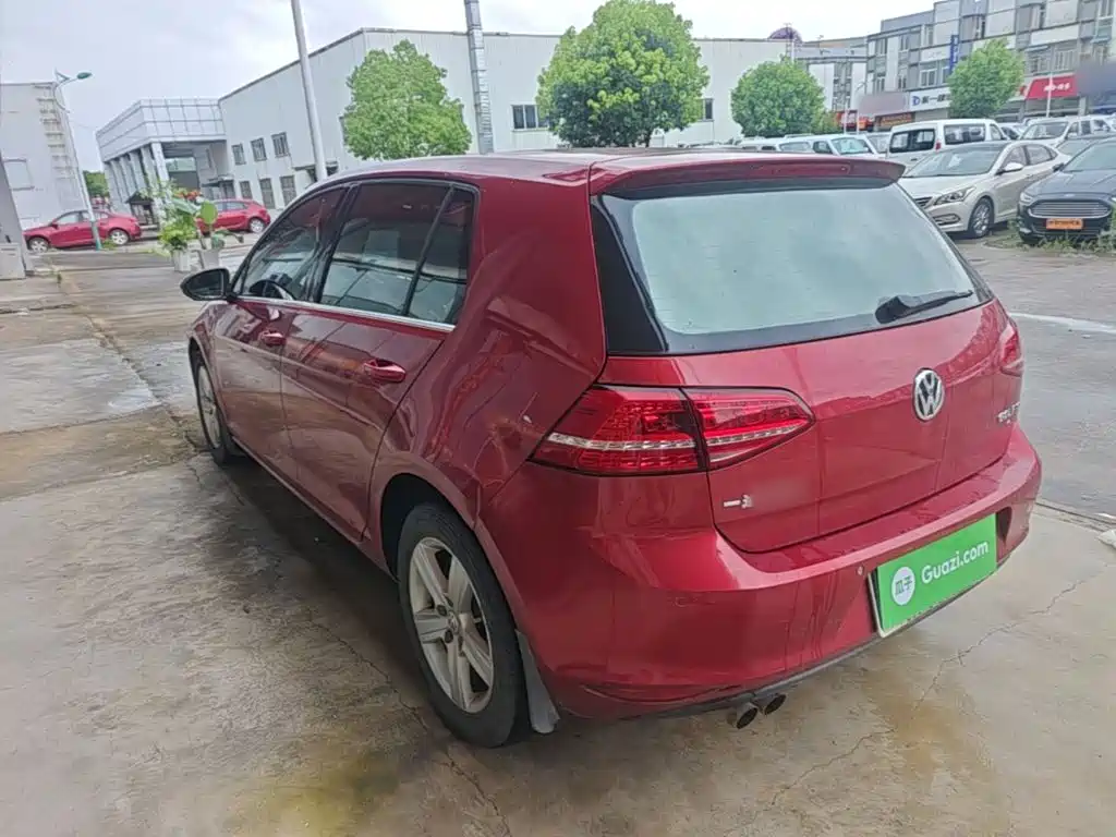 Volkswagen Golf 2016