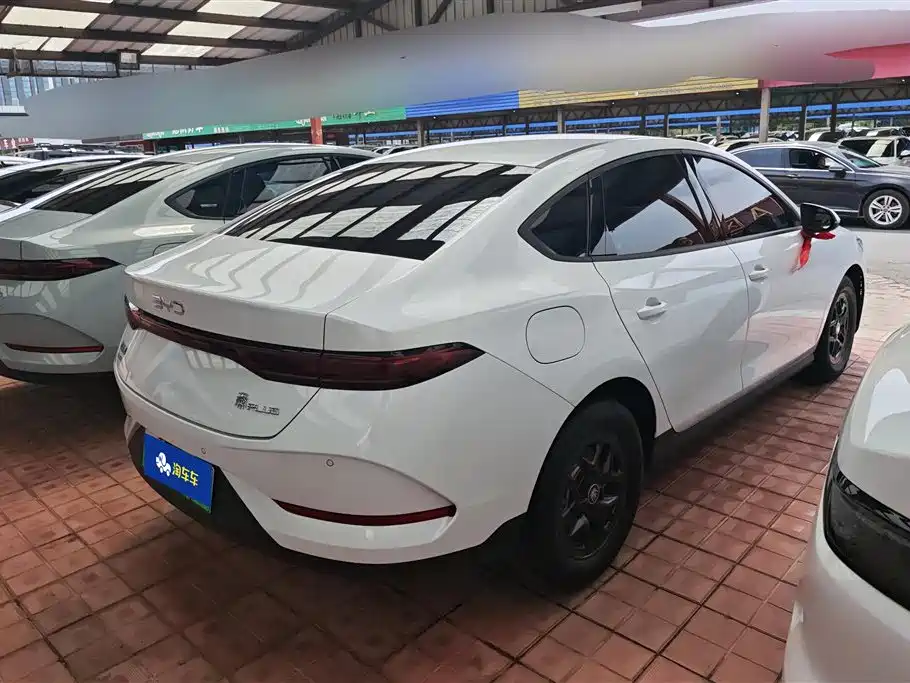 BYD Qin PLUS 2025 — фото 3