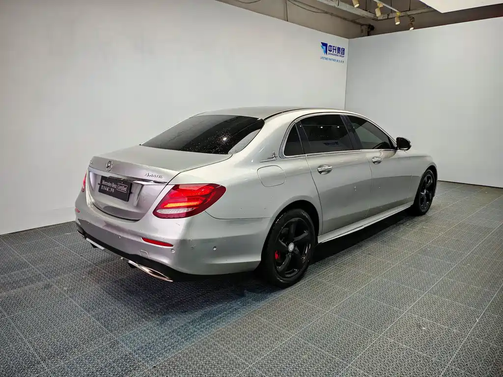 Mercedes-Benz E-Class 2017