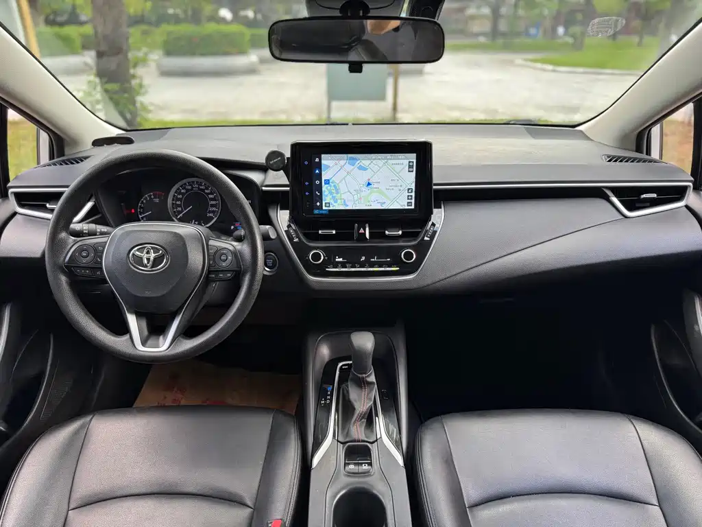 Toyota Corolla 2021 — фото 12