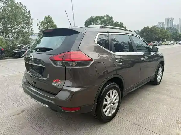 Nissan X-Trail 2021