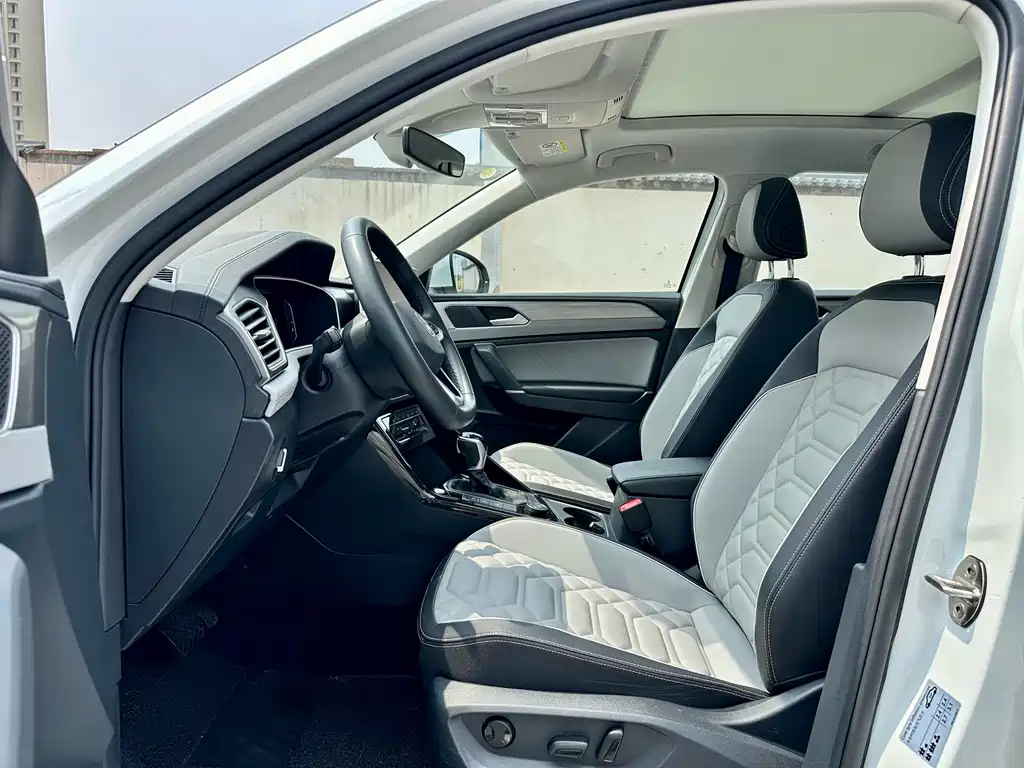 Volkswagen Tayron 2023