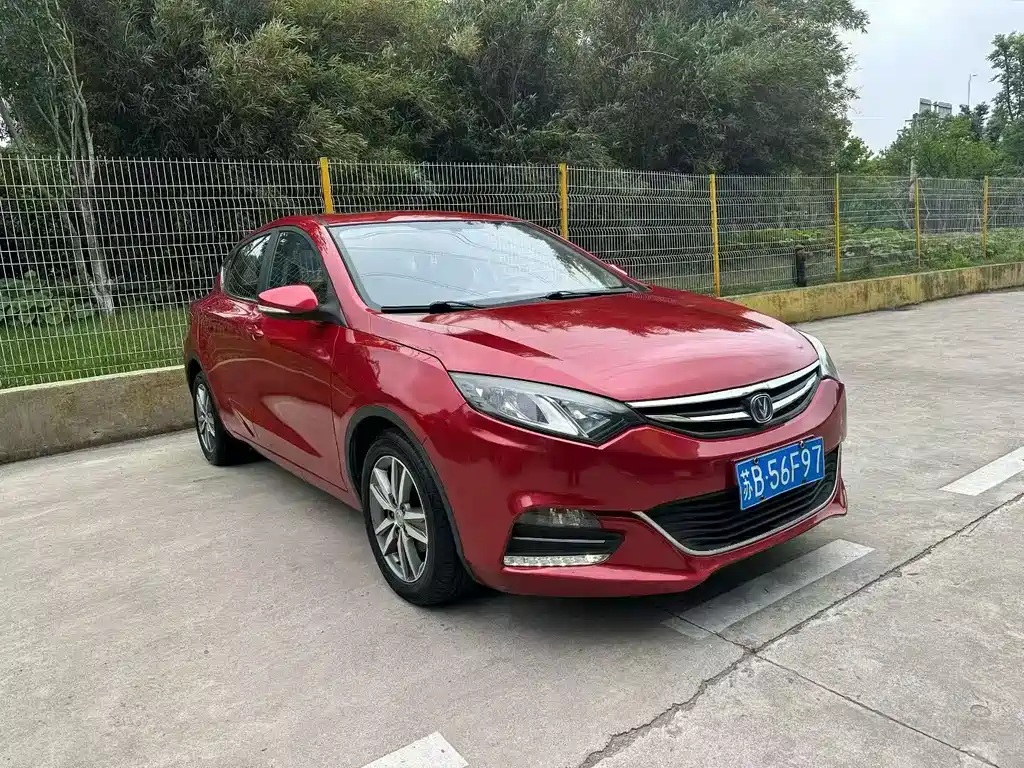 Changan Eado XT 2016 — фото 3
