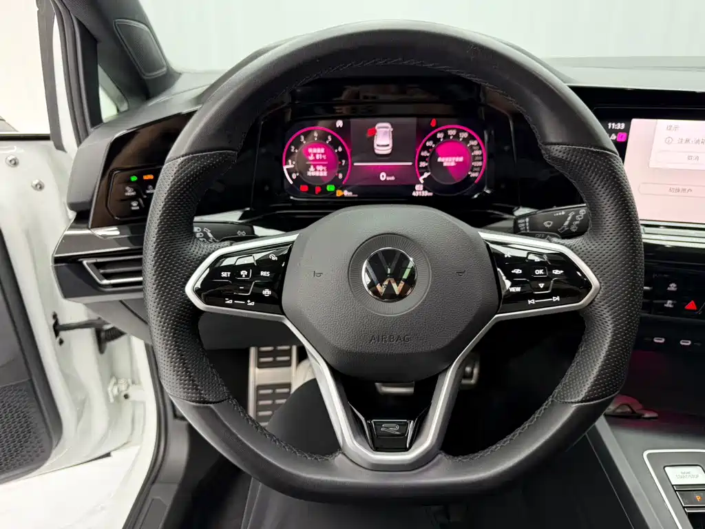 Volkswagen Golf 2022