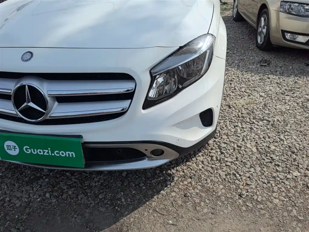 Mercedes-Benz GLA 2015 — фото 24