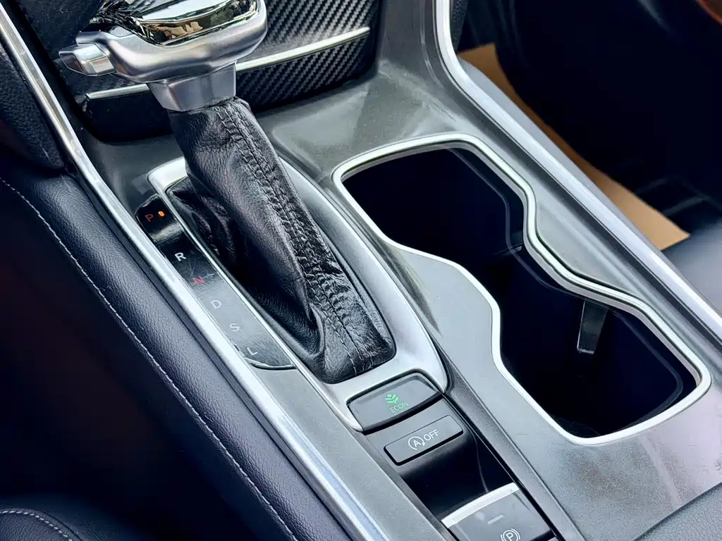 Honda Accord 2021 — фото 16