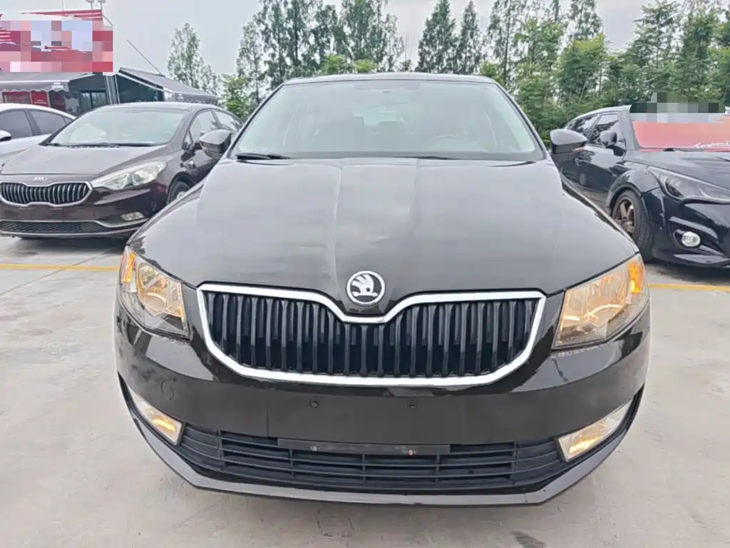 Skoda Octavia 2015 — фото 3