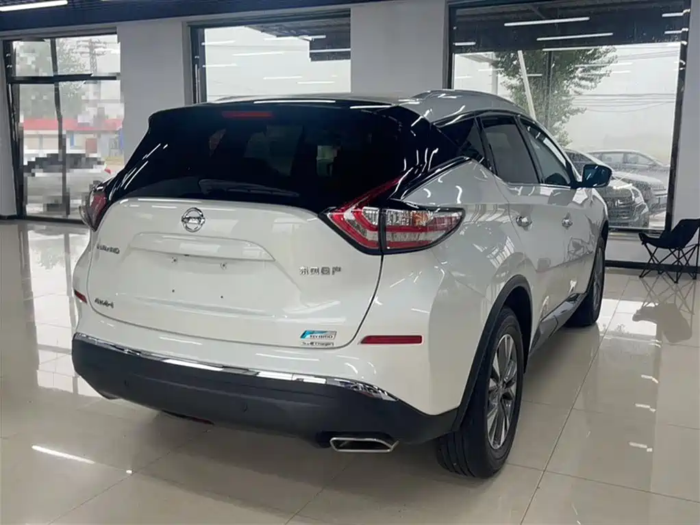 Nissan Murano 2017 — фото 3