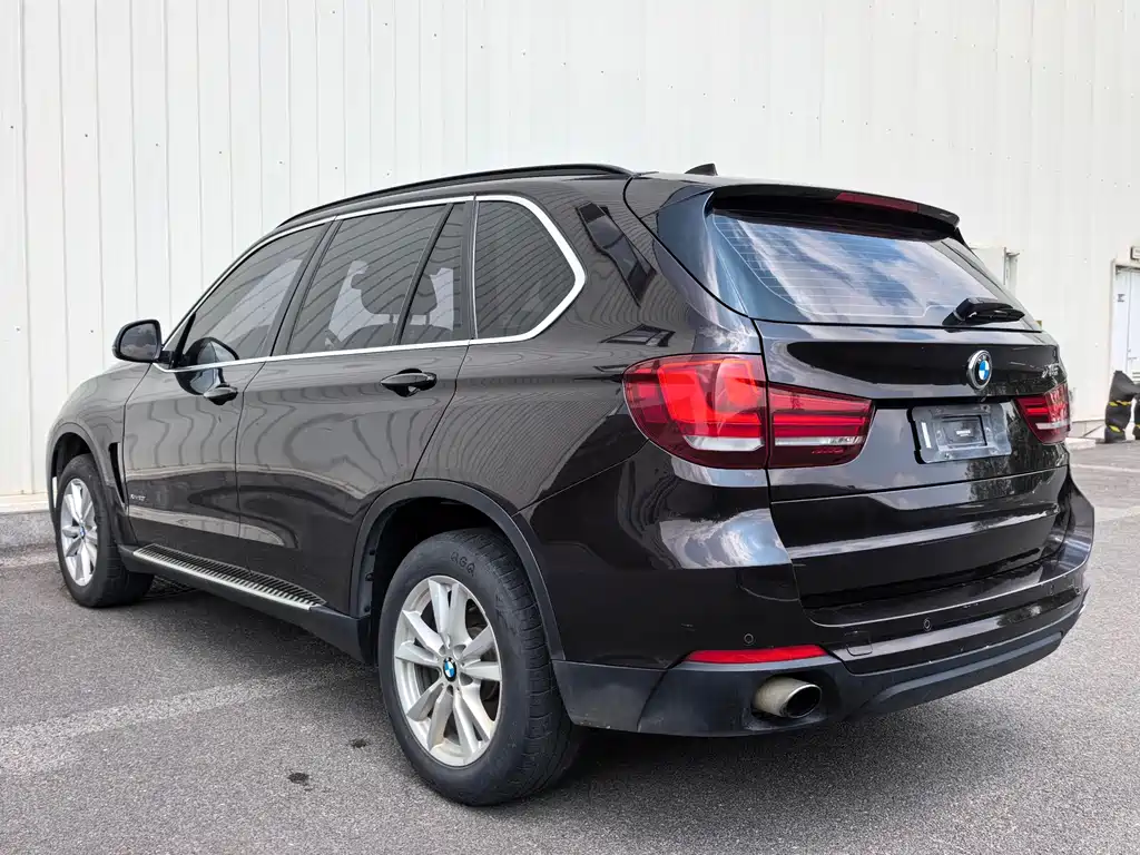 BMW X5 2015 — фото 9