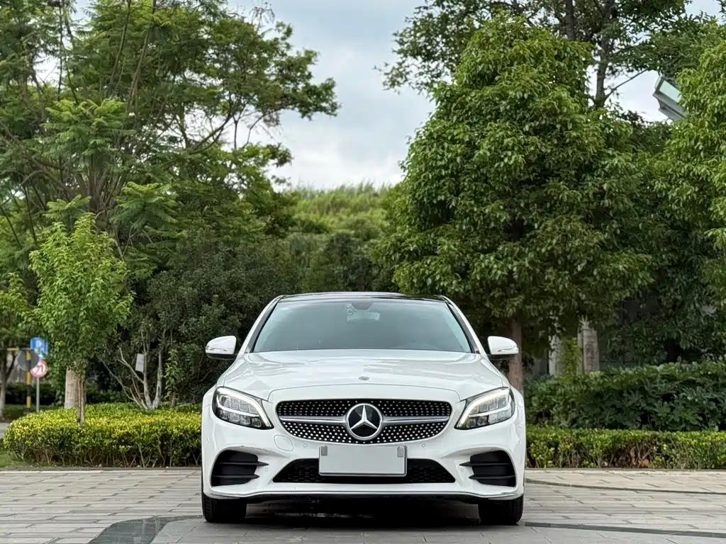 Mercedes-Benz C-Class 2020