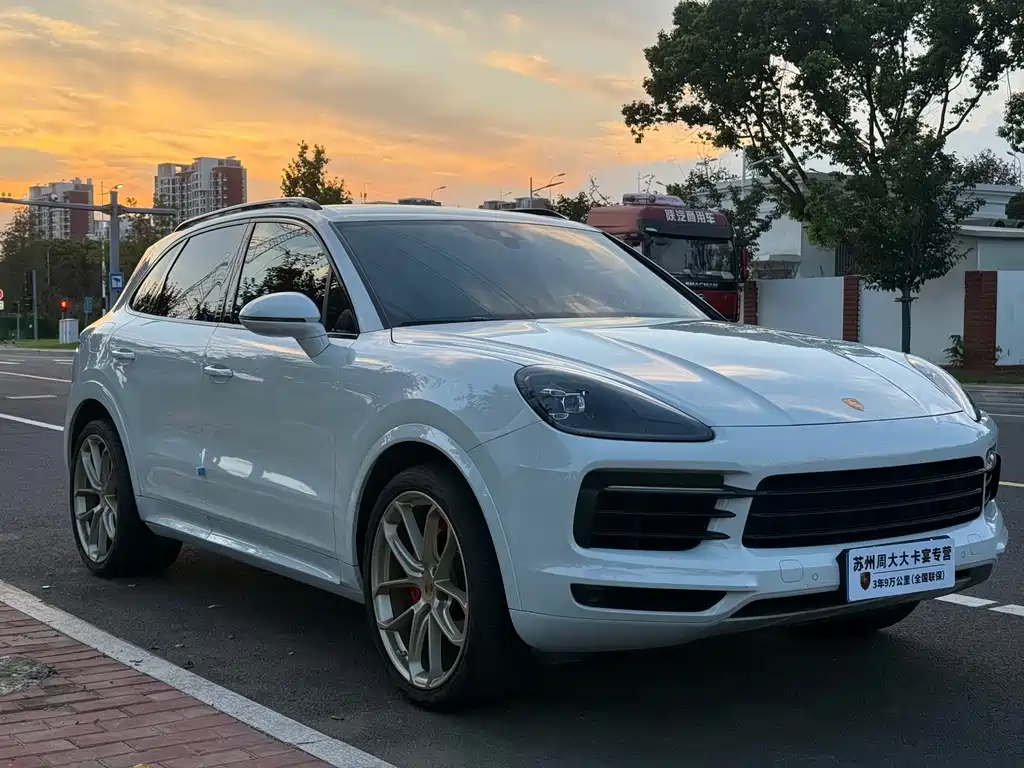 Porsche Cayenne 2018 — фото 3