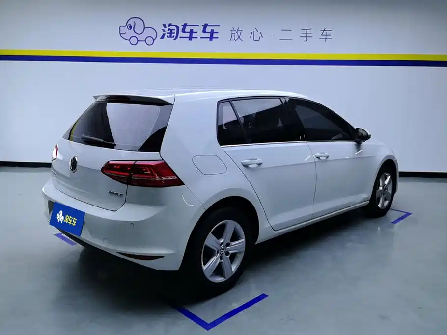 Volkswagen Golf 2015