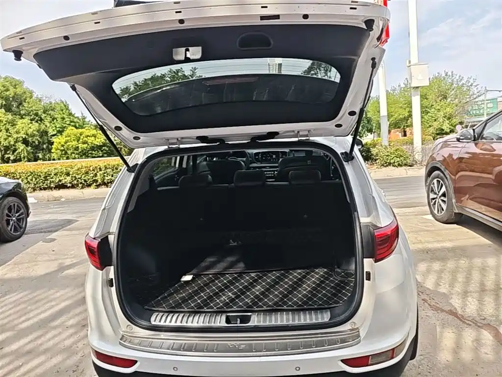 Kia KX5 2018 — фото 19