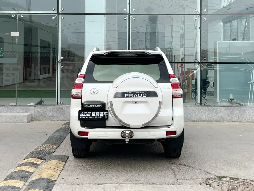 Toyota Prado 2018 — фото 5