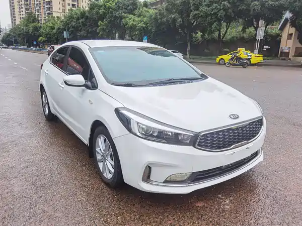 Kia K3 2016