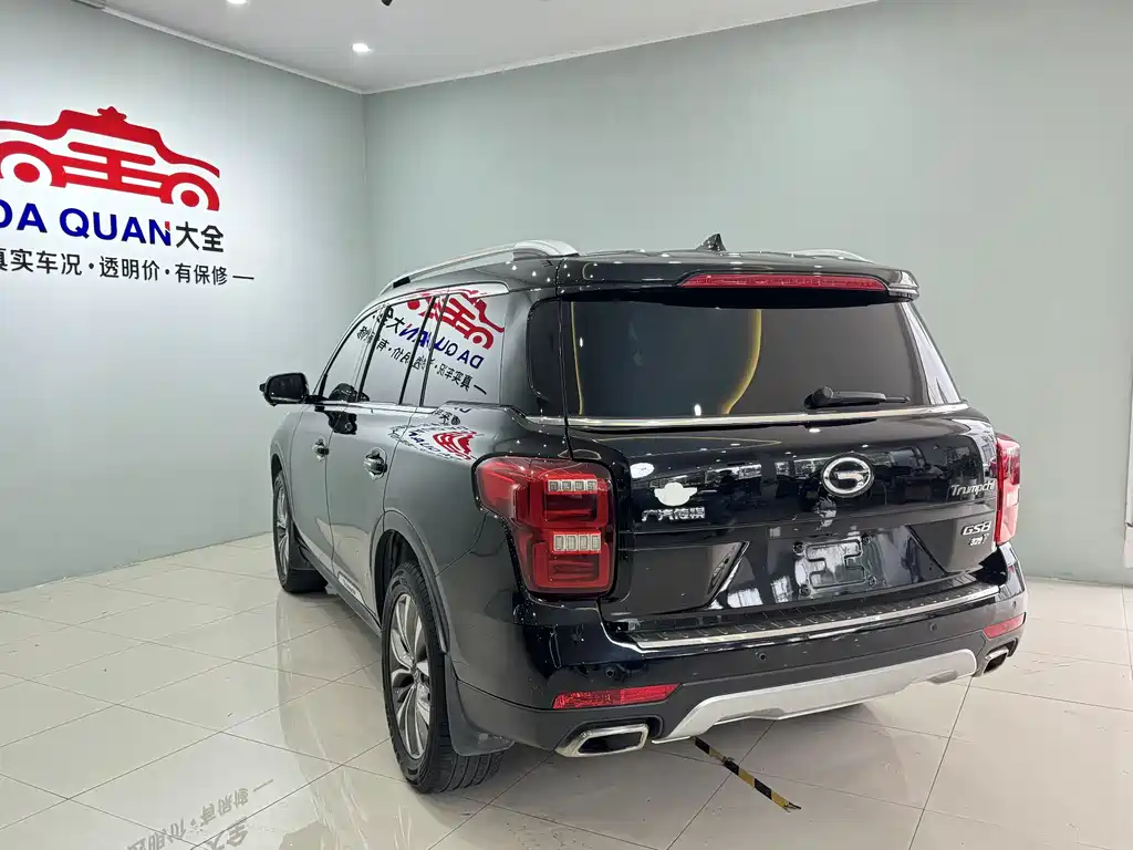 GAC Motor Trumpchi GS8 2018 — фото 17