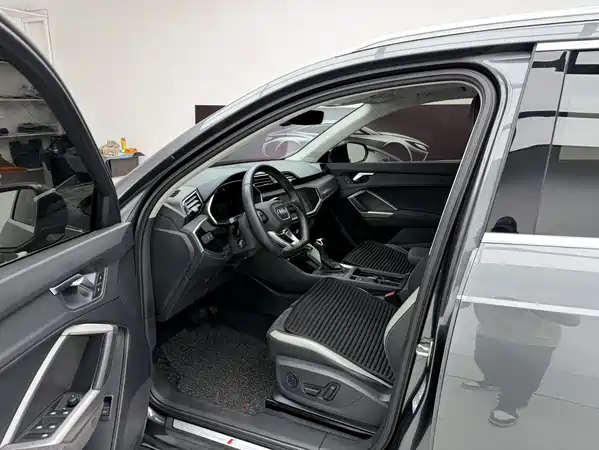 Audi Q3 2023