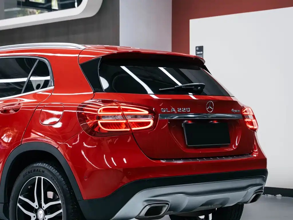 Mercedes-Benz GLA 2015 — фото 8