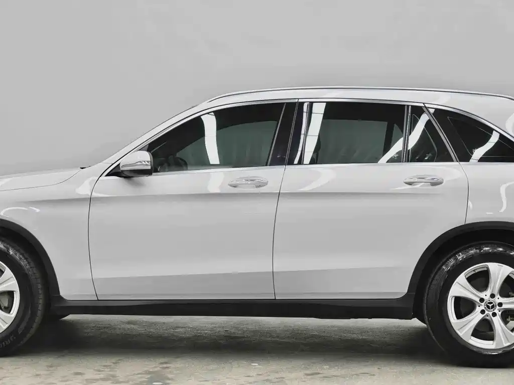 Mercedes-Benz GLC 2020 — фото 19