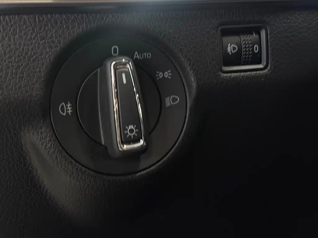 Skoda Kamiq 2023 — фото 14
