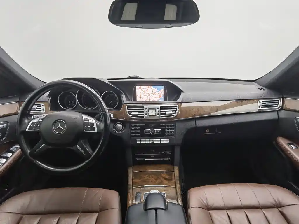 Mercedes-Benz E-Class 2015