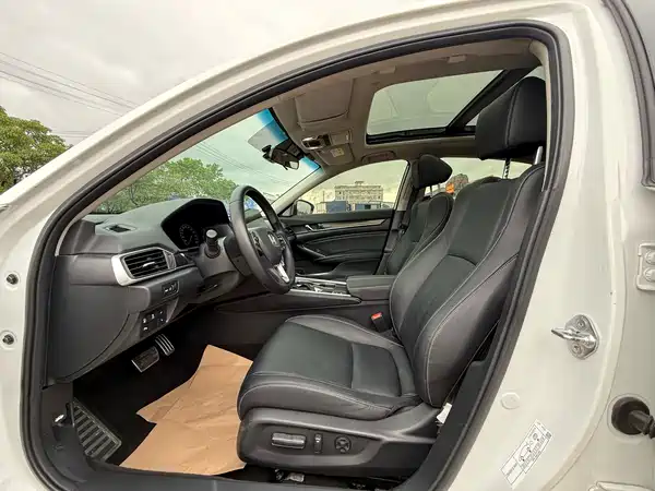 Honda Accord 2022
