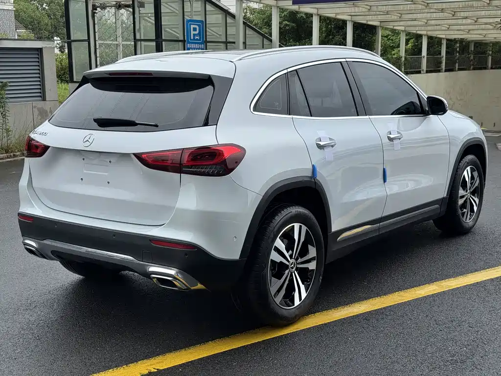 Mercedes-Benz GLA 2021 — фото 9