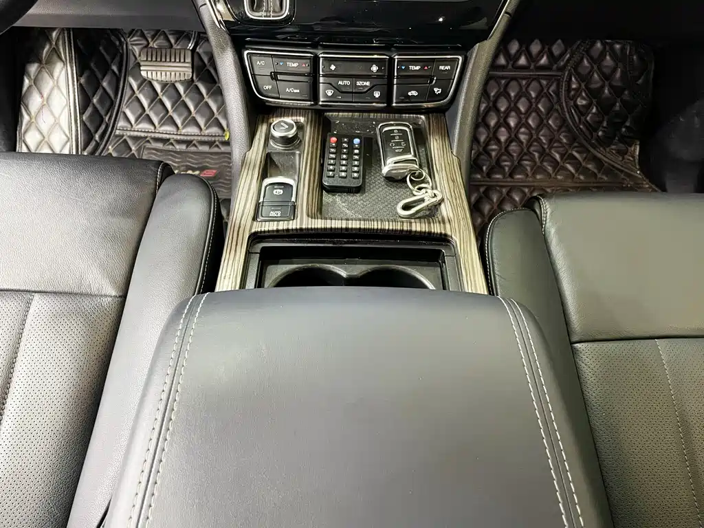GAC Motor Trumpchi M8 2019 — фото 21