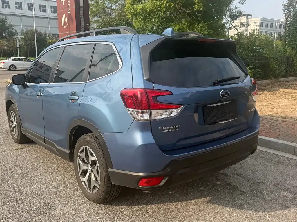 Subaru Forester 2021 — фото 16
