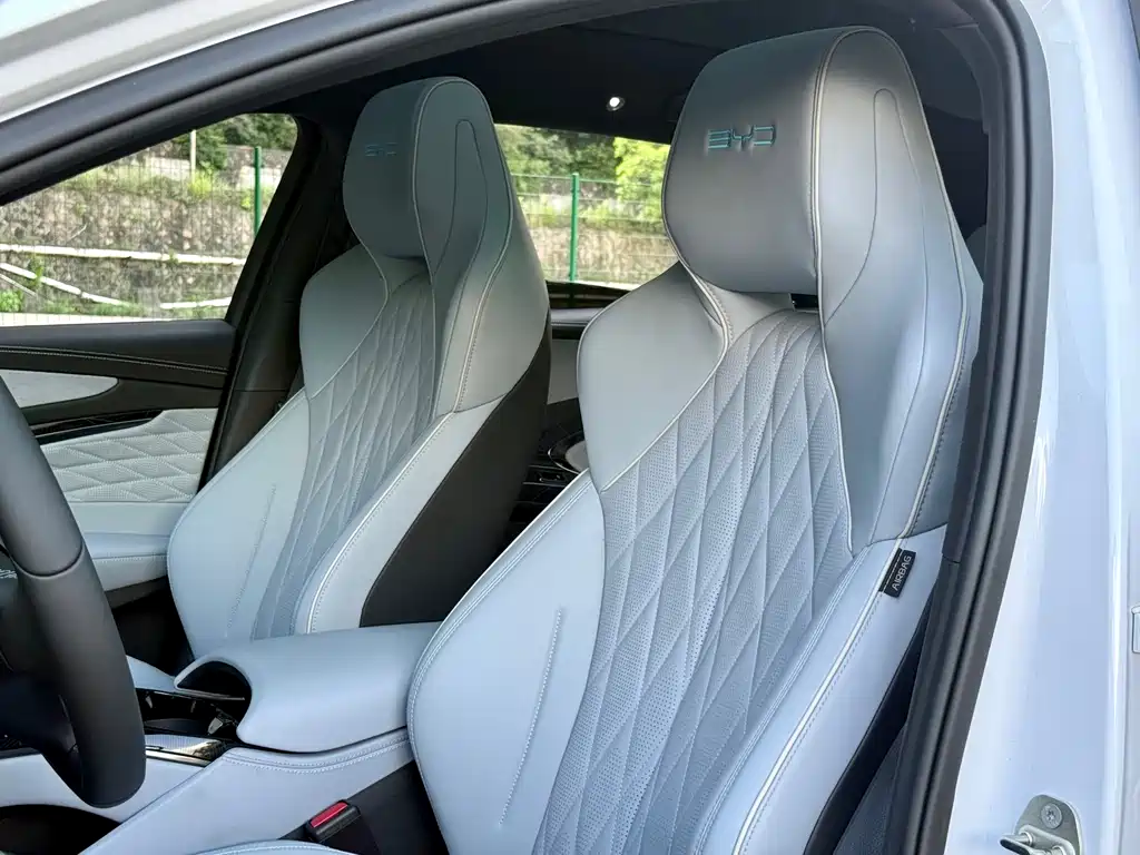 BYD Seal 2023 — фото 13