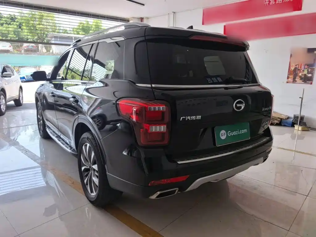 GAC Motor Trumpchi GS8 2017