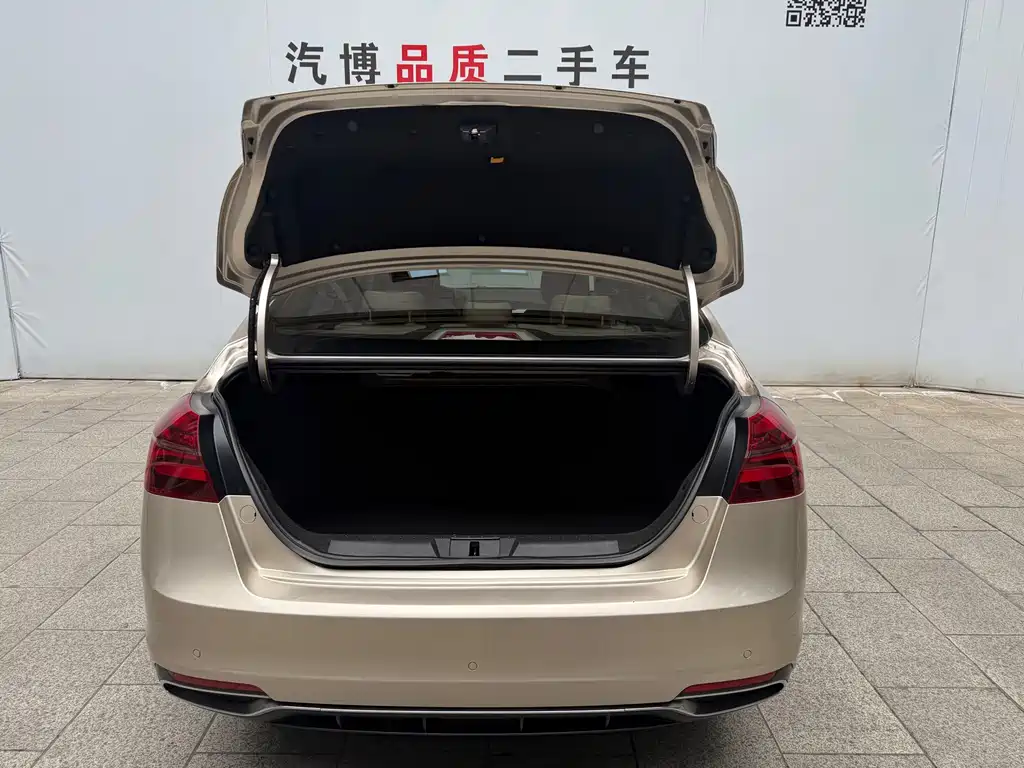 Geely Emgrand 2019 — фото 18