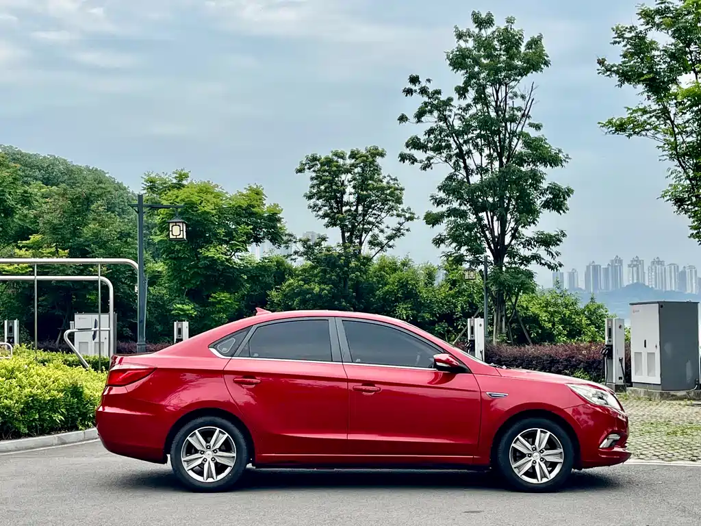 Changan Eado 2016 — фото 29