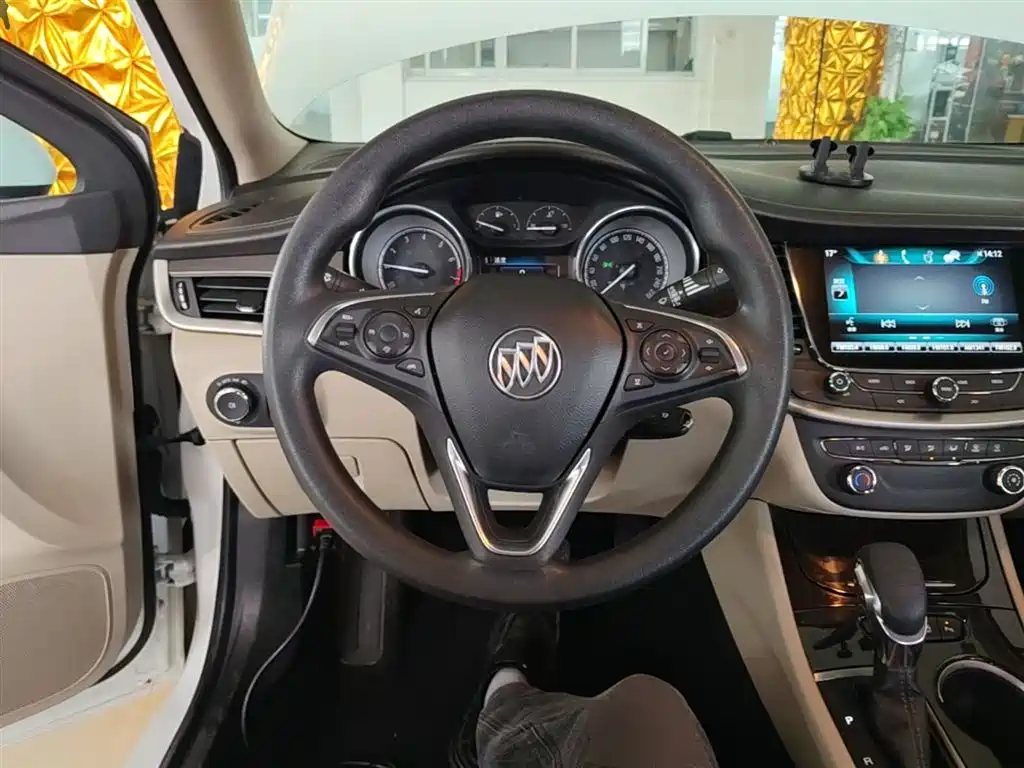 Buick Verano 2018 — фото 11