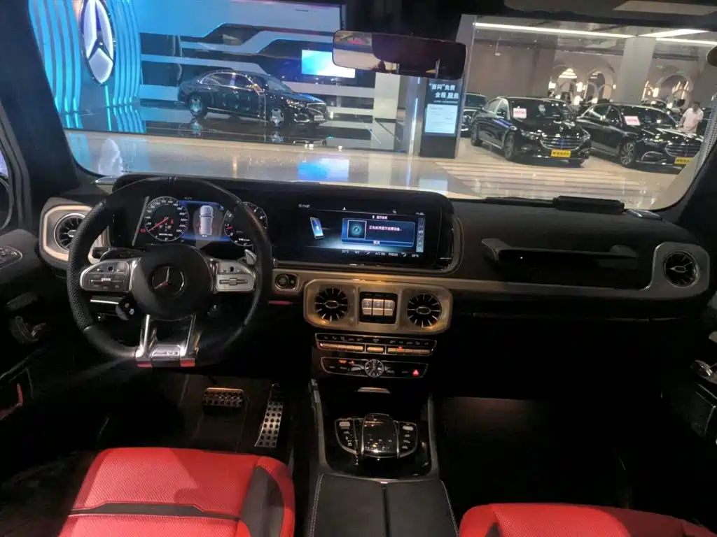 Mercedes-Benz G-Class AMG 2020 — фото 11