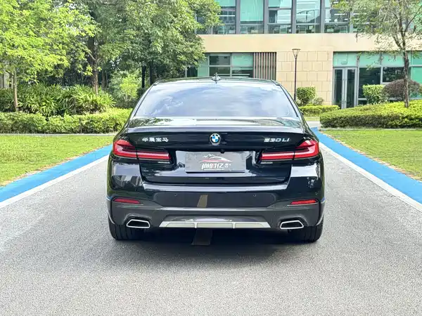 BMW 5 Series 2023