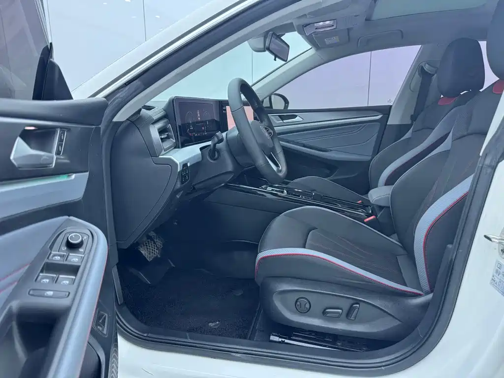 Volkswagen Lamando 2023