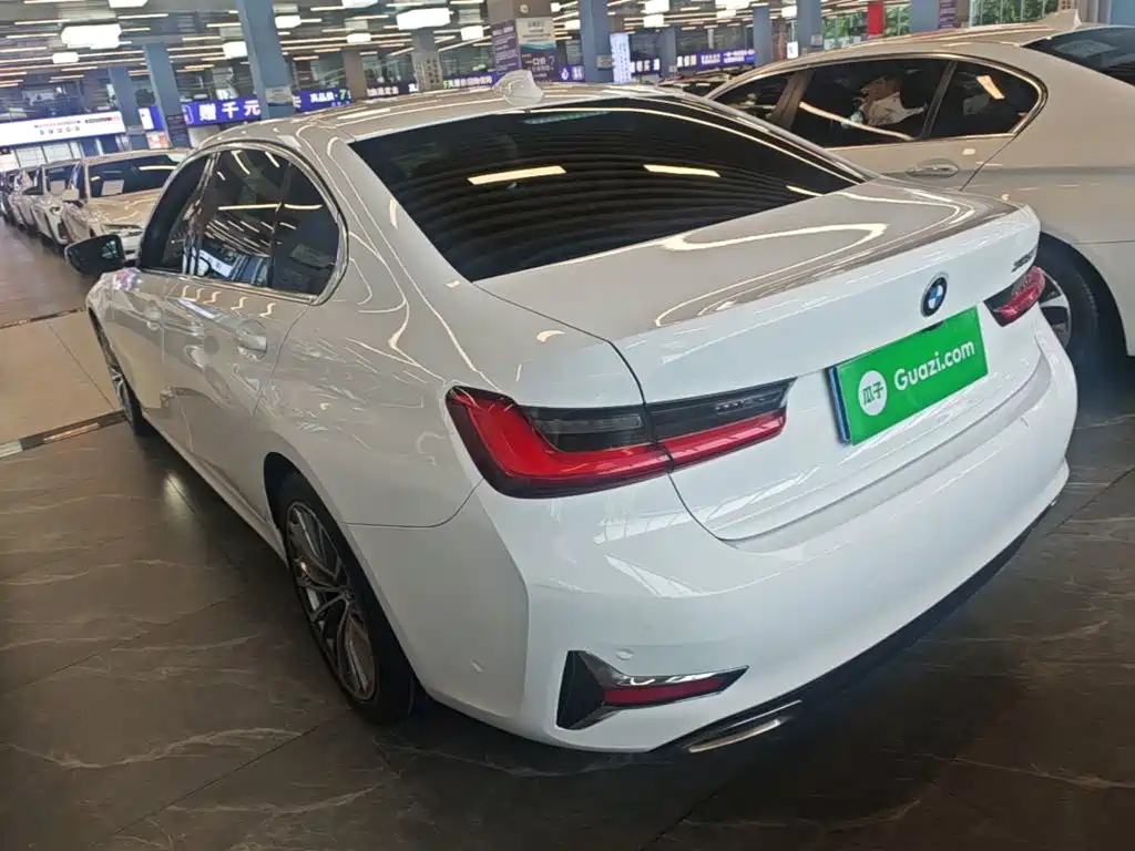 BMW 3 Series 2020