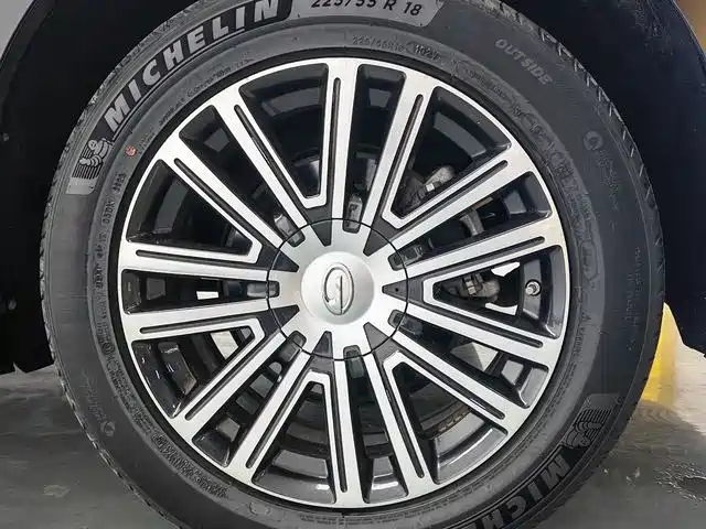 GAC Motor Trumpchi M8 2022 — фото 18