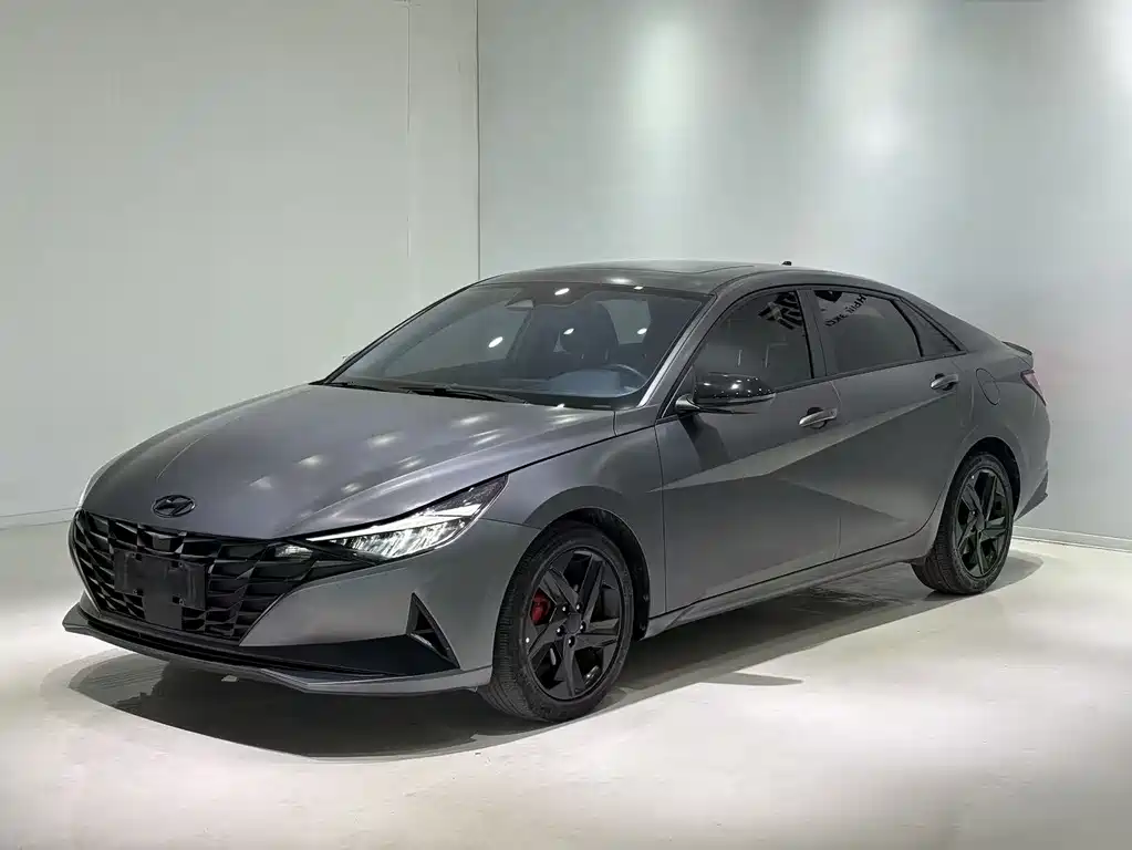 Hyundai Elantra 2023