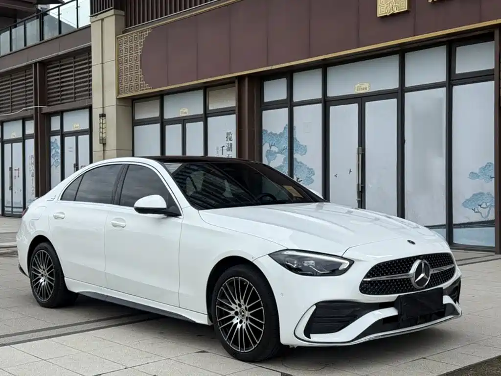 Mercedes-Benz C-Class 2023