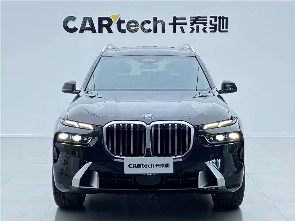 BMW X7 2024