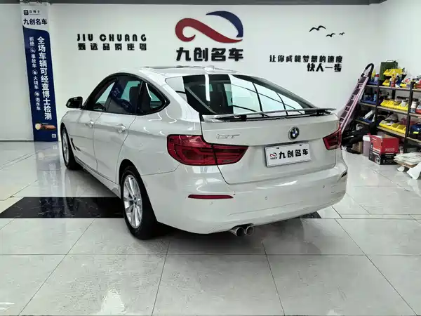 BMW 3 Series GT 2017