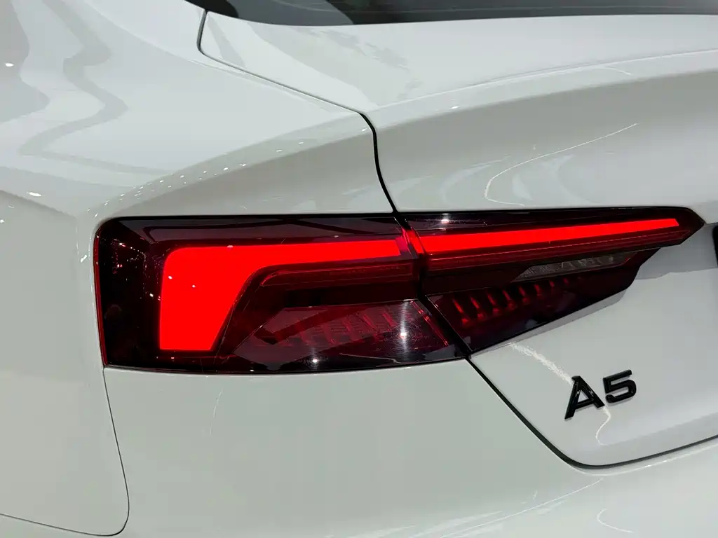 Audi A5 2018 — фото 7