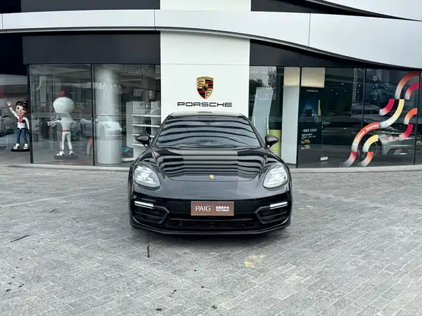 Porsche Panamera 2019