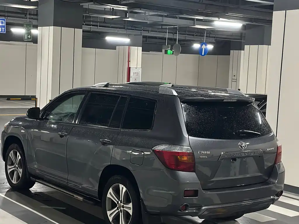 Toyota Highlander 2010