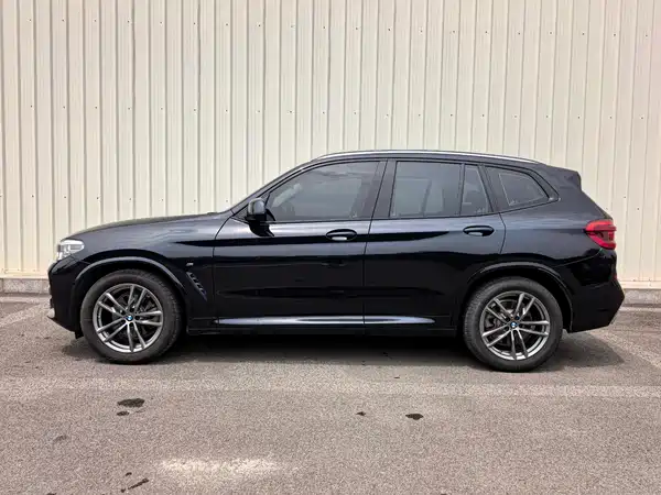 BMW X3 2021